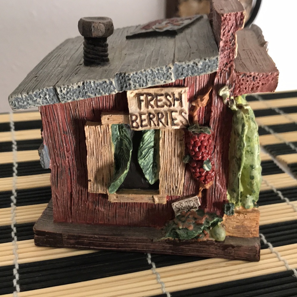 Magpie Market Home Décor - Picture 6 of 15